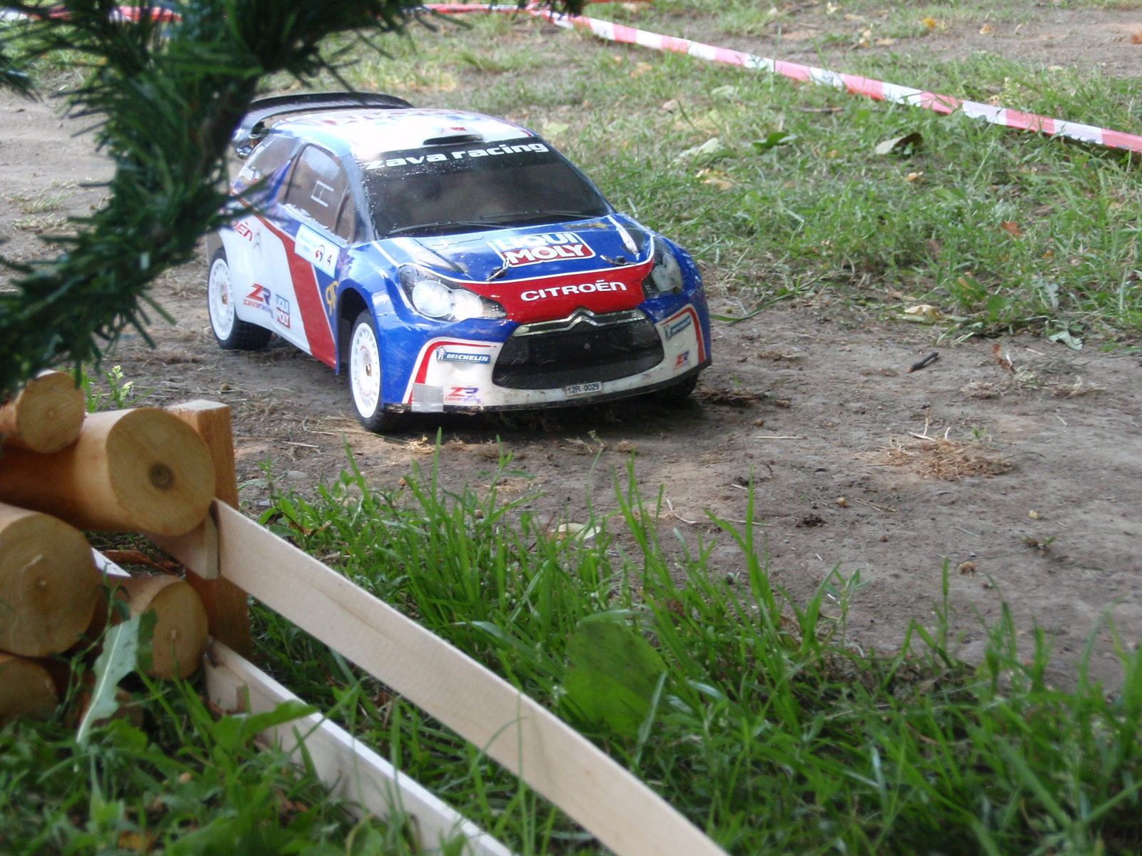 zava racing 2014 320